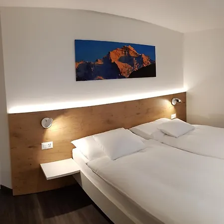 Hotel Bernerhof 3*